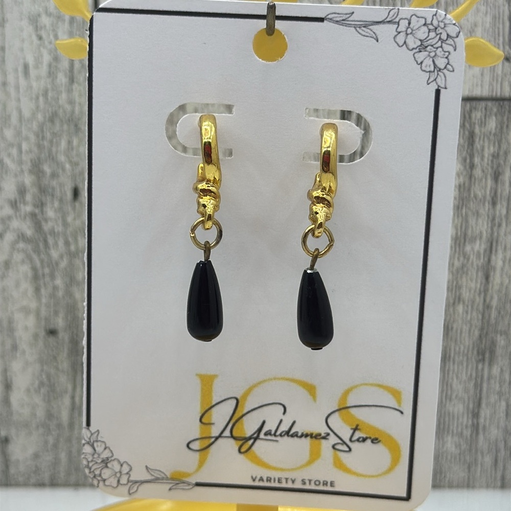 VTG Hoop Elegant Gold and Black Teardrop Earrings